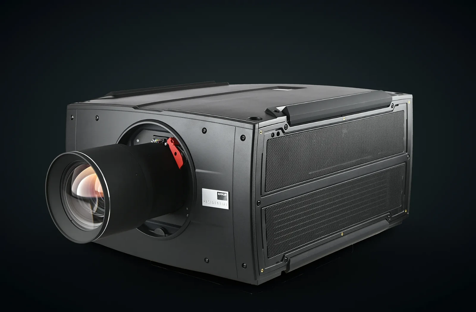 Barco Residential Heimdall 原生 4K 雷射投影機