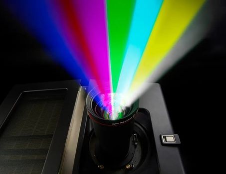 Barco RGB 三色雷射光源模組