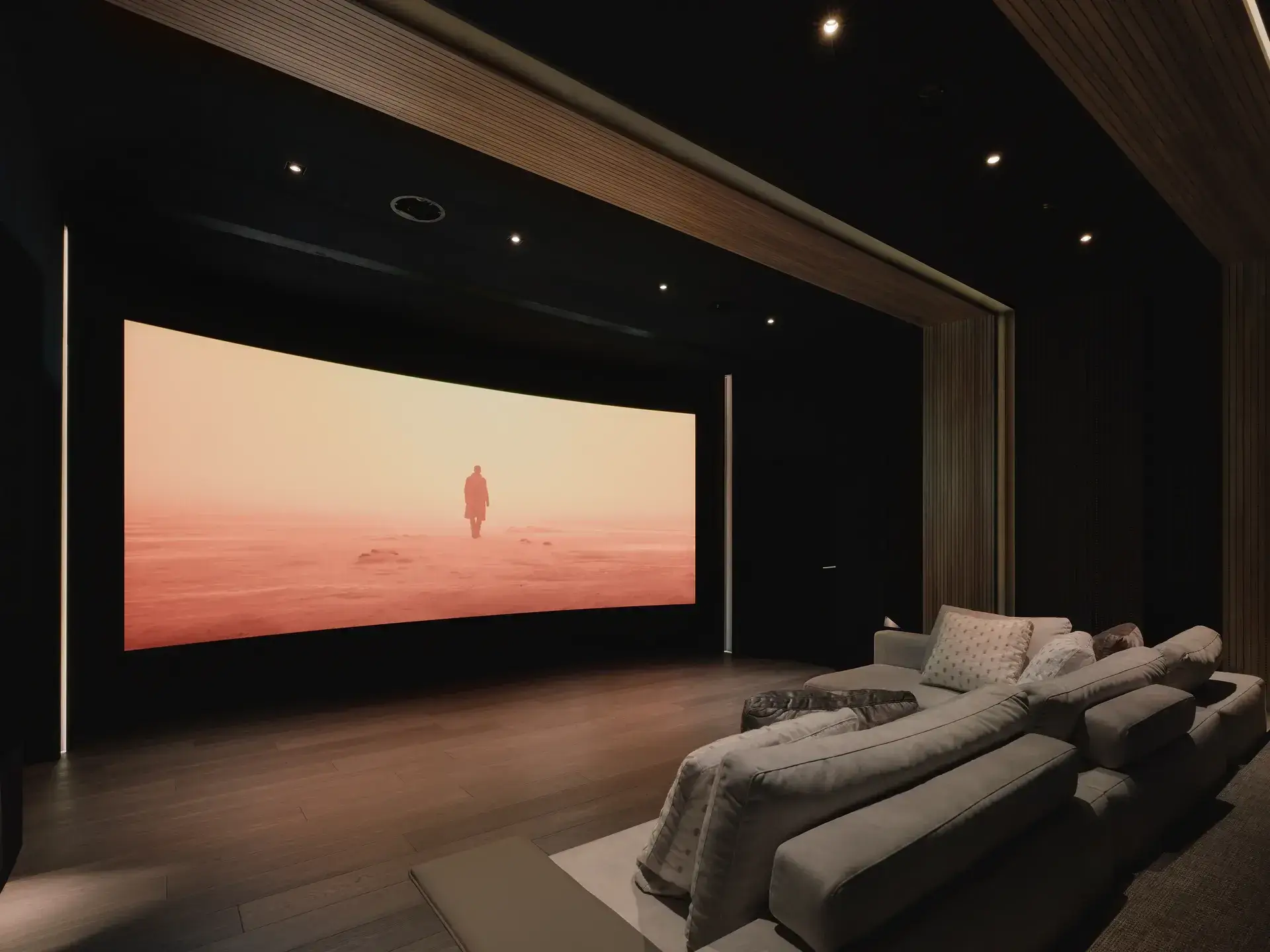 太順鉅業新莊 Screen Research 品牌展間，FS3 固定框幕搭配 ClearPix Ultimate 布面