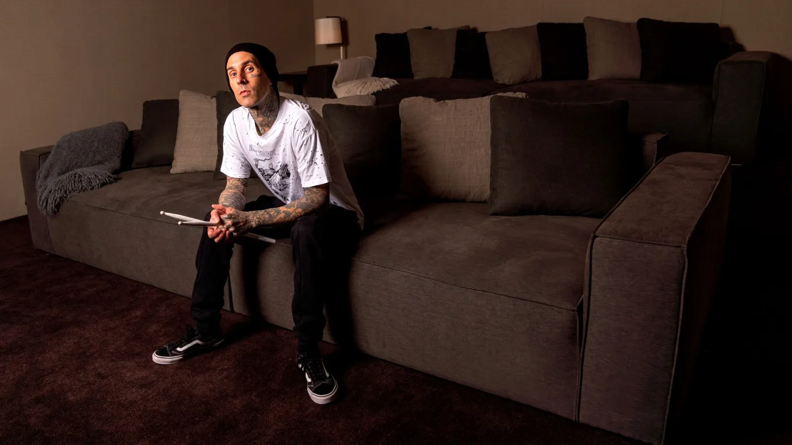 美國傳奇鼓手 Travis Barker 南加州住宅家庭劇院 Wisdom Audio 安裝案例